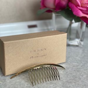 Smooth Crescent Hair Comb